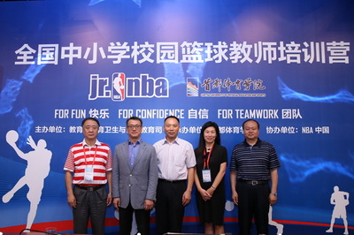 NBA中國COO錢軍對話鐘秉樞 青少年籃球推廣與北京中小企業(yè)網(wǎng)站推廣的跨界思考