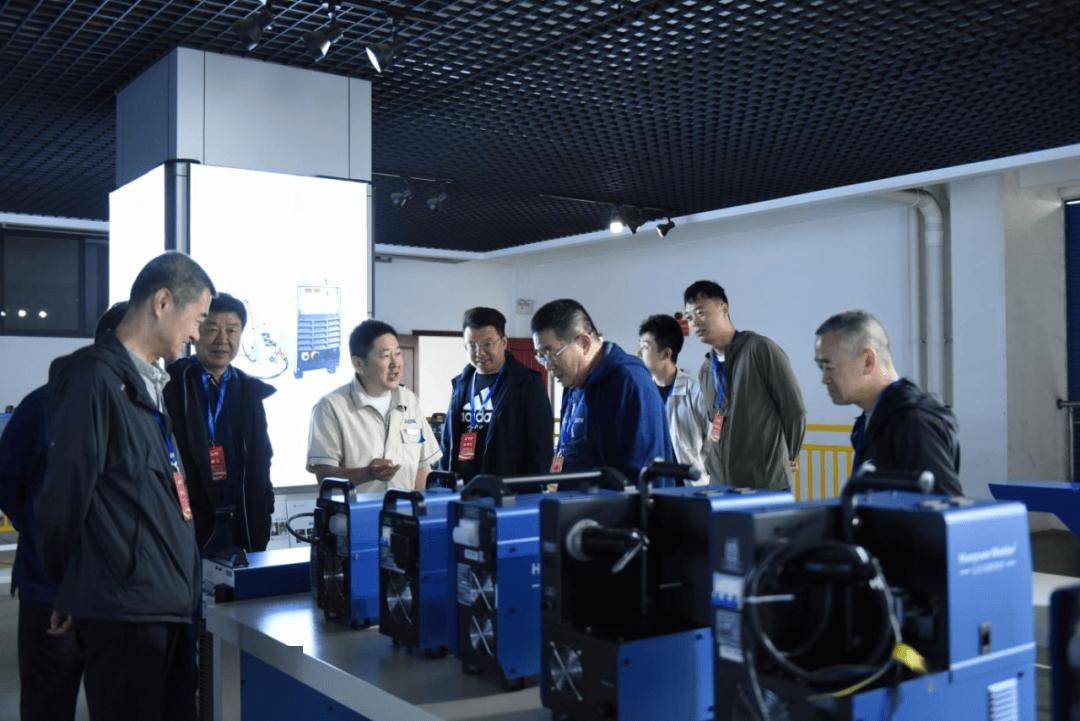 智能組焊 綠色高效 標準引領(lǐng)——《水電工程壓力鋼管智能化組焊施工技術(shù)規(guī)程》宣貫暨水電水利工程金屬結(jié)構(gòu)智能化施工技術(shù)交流會圓滿落幕
